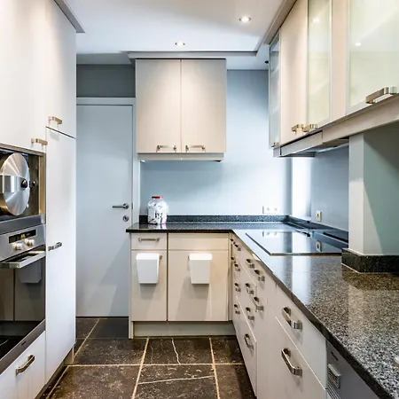 Dom wakacyjny Prachtige En Luxueuze Vakantiewoning Is Hof Leskensdaele *