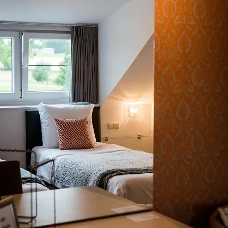 Dom wakacyjny Prachtige En Luxueuze Vakantiewoning Is Hof Leskensdaele *