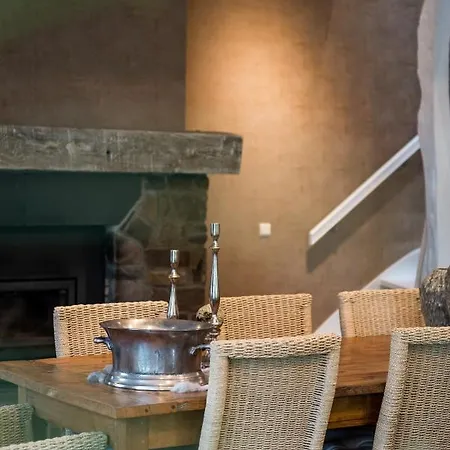Prachtige En Luxueuze Vakantiewoning Is Hof Leskensdaele